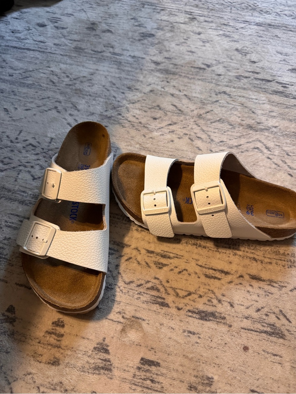 White Dual-Buckle Women's Slide Sandals with Textured Straps